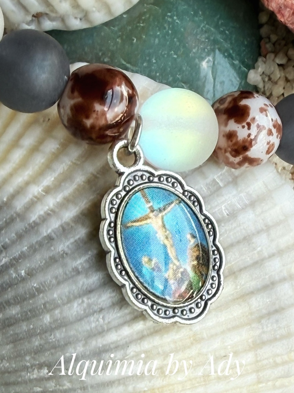 Brown, White & Blue Beaded Bracelet with Inspirational Charm - Picture 3 of 3